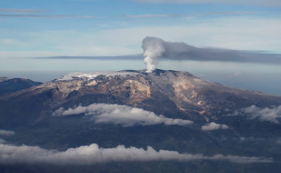 Nevado del Ruiz, Caldas/Tolima border, Colombia